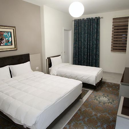 Fjortes Hotel Vlorë Eksteriør bilde